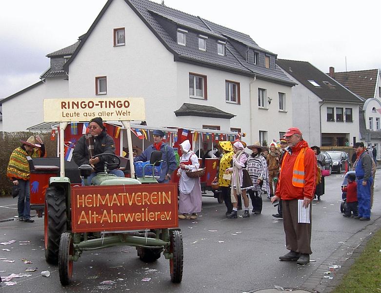 02.JPG - Bitte einsteigen-gleich geht es los!