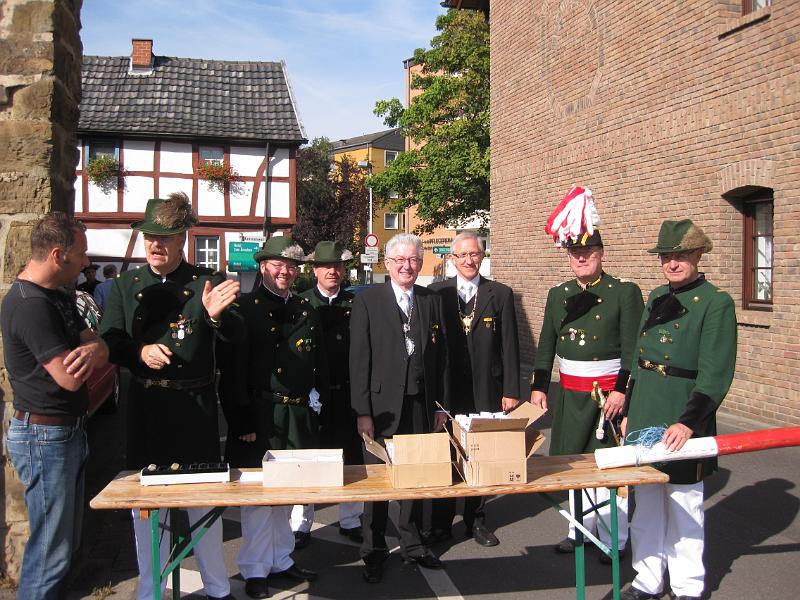 20100905-6379.JPG - Das Team des Elitecorps am "Durchbruch"