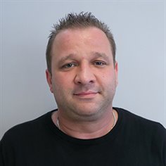 Porträt von Stefan Grosser